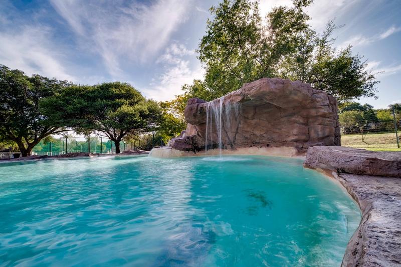 6 Bedroom Property for Sale in Seasons Lifestyle Estate North West